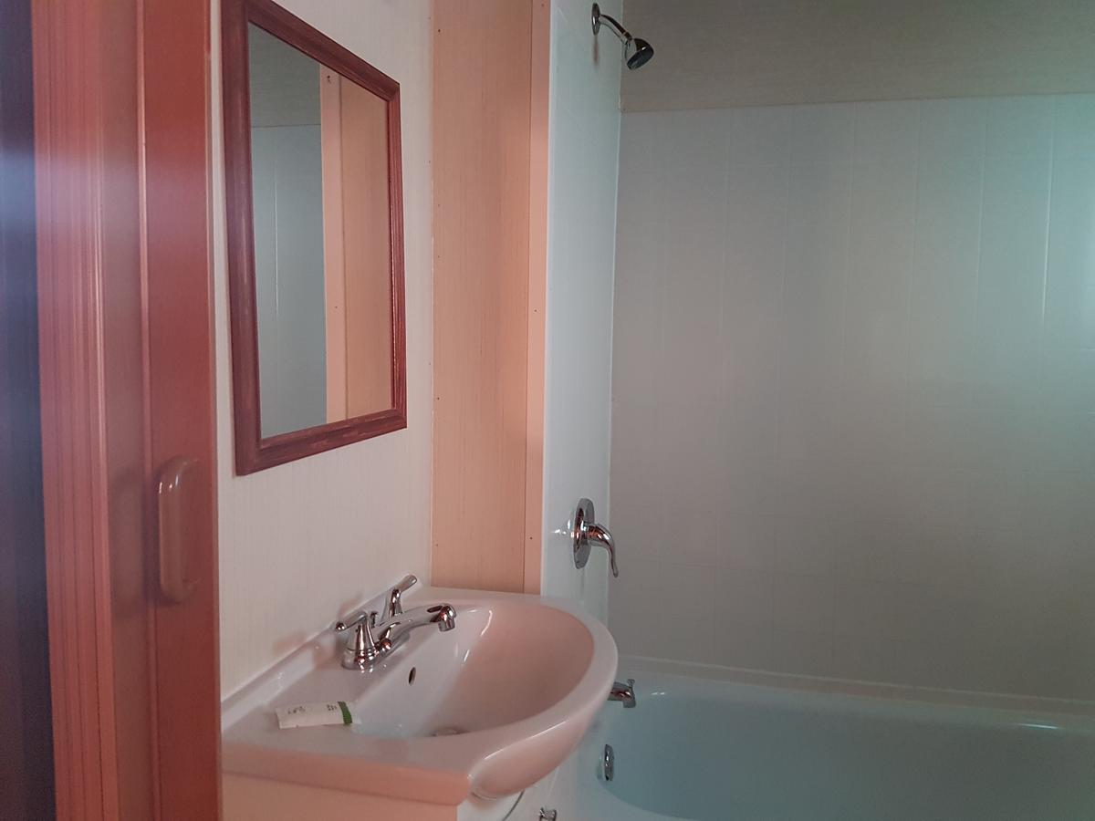 Flamingo Motel Кранбрук Екстериор снимка