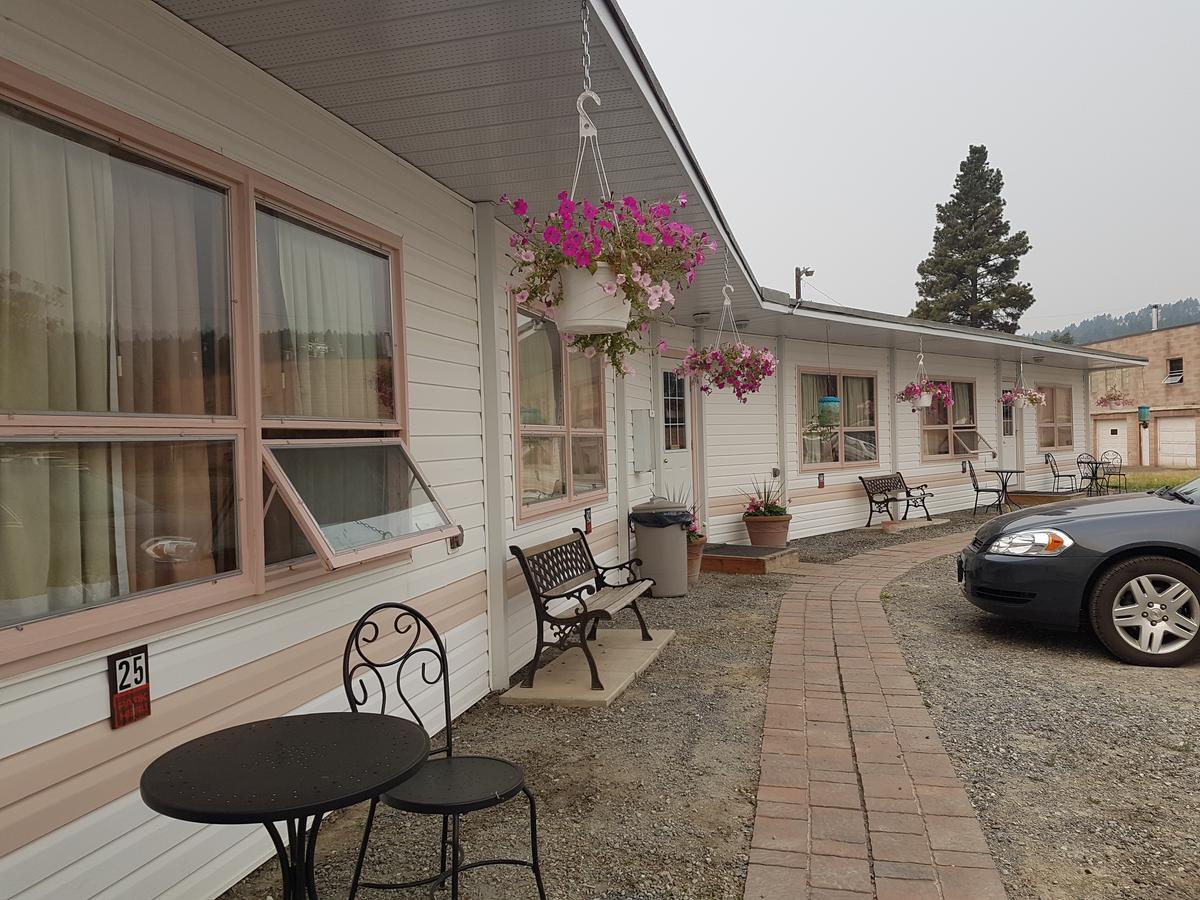 Flamingo Motel Кранбрук Екстериор снимка
